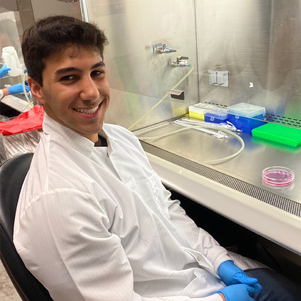 Danial Pirooz in a laboratory